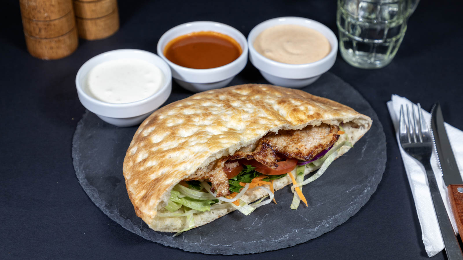 File de porc în pita de kebab (350g)