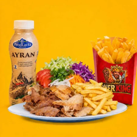 Carne de kebab cu cartofi / salată + ayran